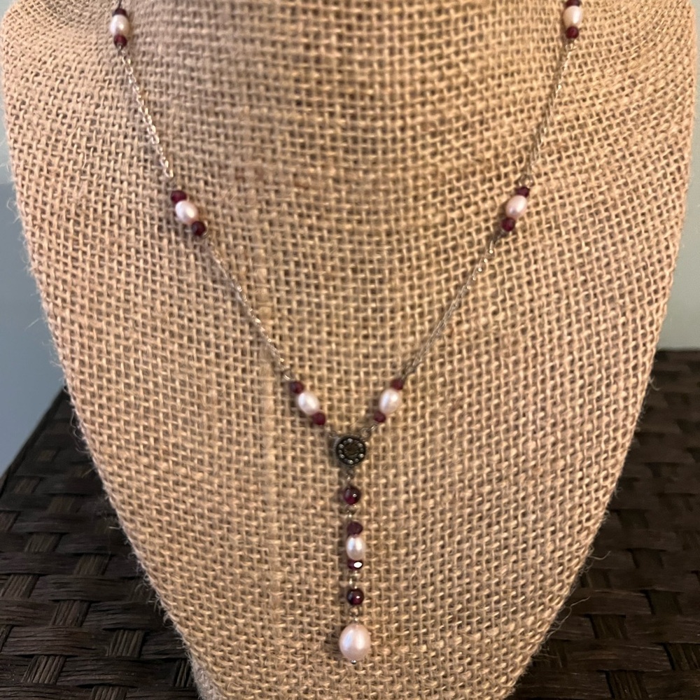 Elegant Pearl and Amethyst Beaded Silver Necklace